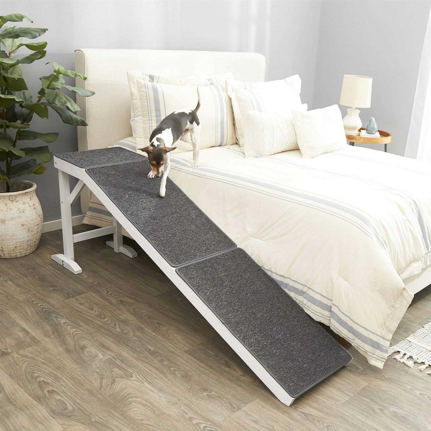 Frisco Deluxe Wooden Carpeted Cat Dog Ramp