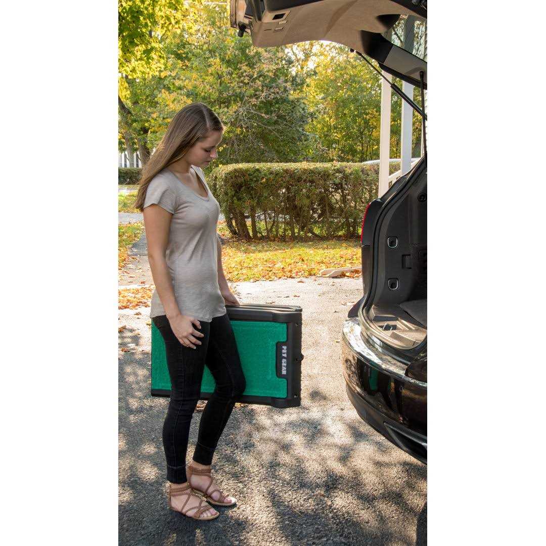 Pet Gear Bi-Fold Pet Ramp with supertraX