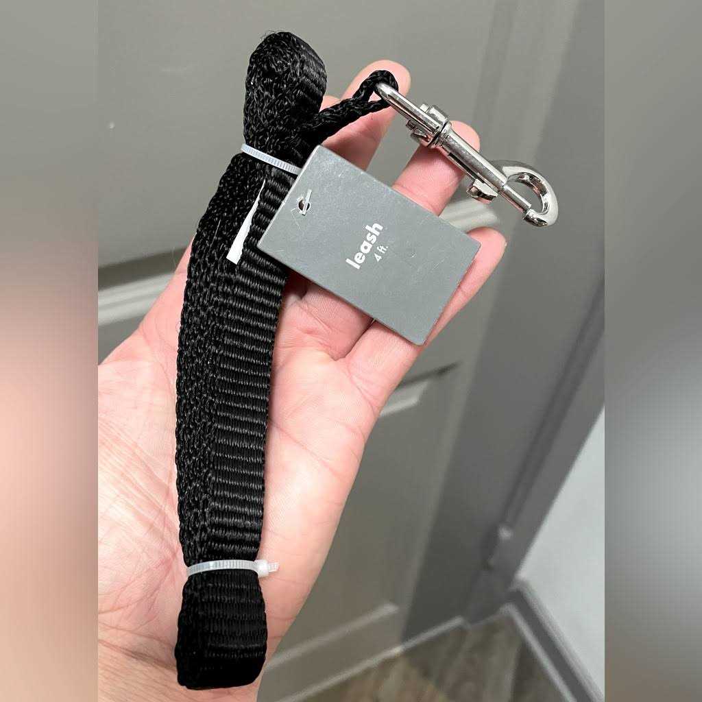 Alternative view of Pet Champion 4' Metal Standard Dog Leash