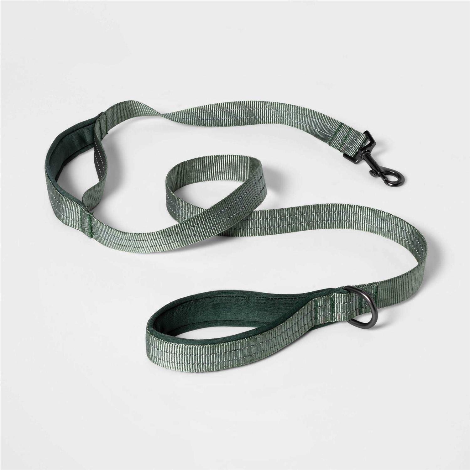 Alternative view of Boots & Barkley Comfort Reflective Dog Leash