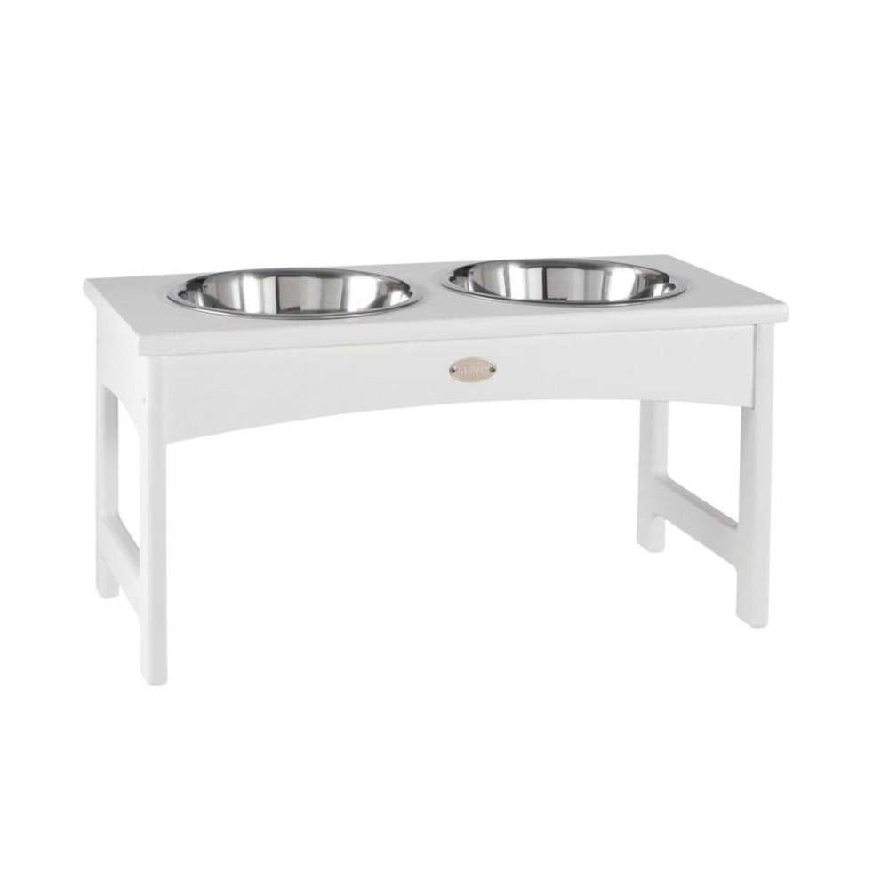 All-Weather Pet Feeder