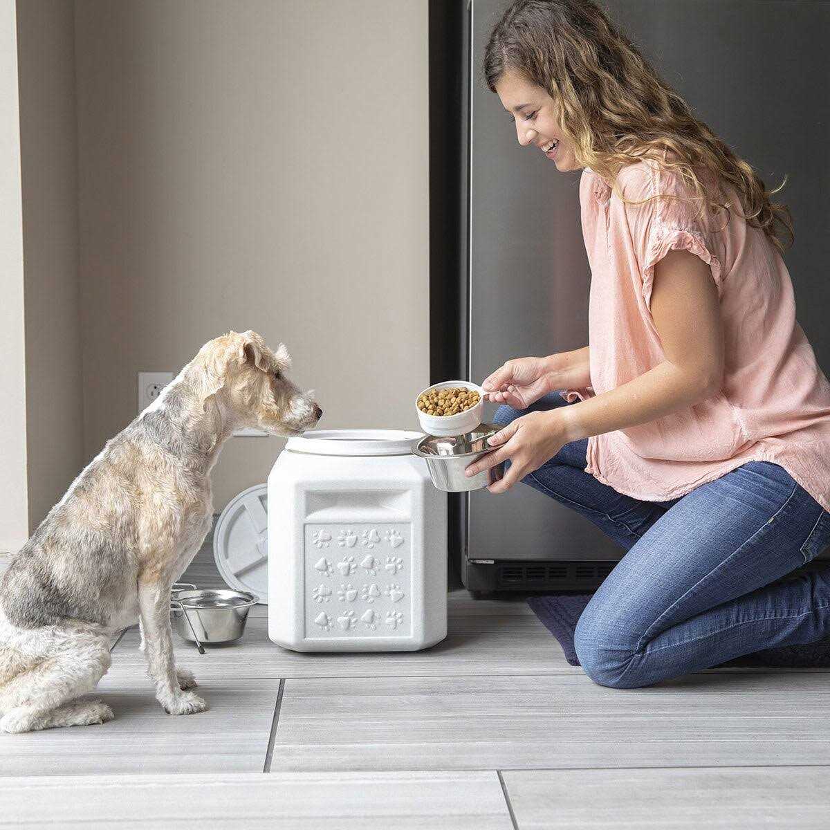 Alternative view of Gamma2 Vittles Vault Pet Food Container