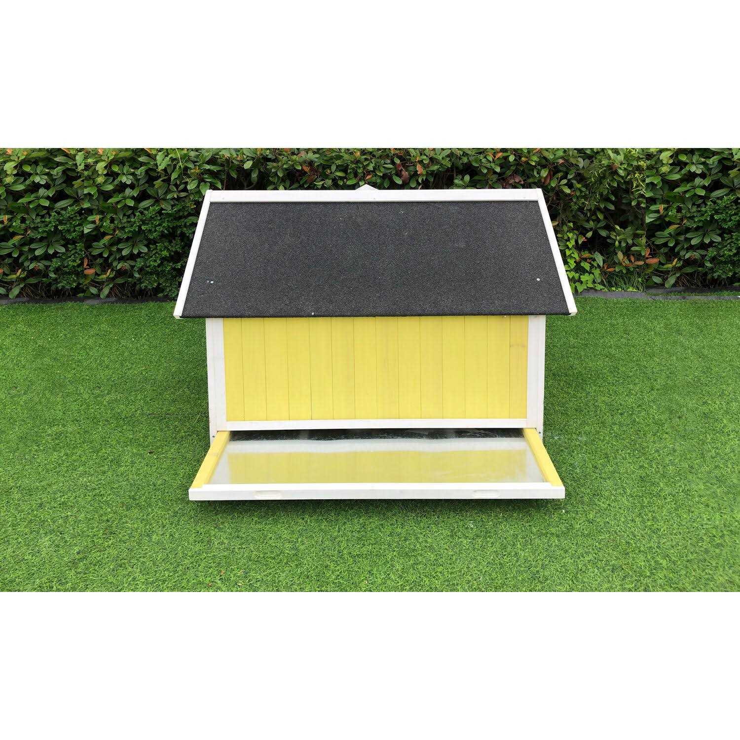 Alternative view of Hanover Outdoor Wooden Chicken Coop with Ramp Large Wire Mesh Run