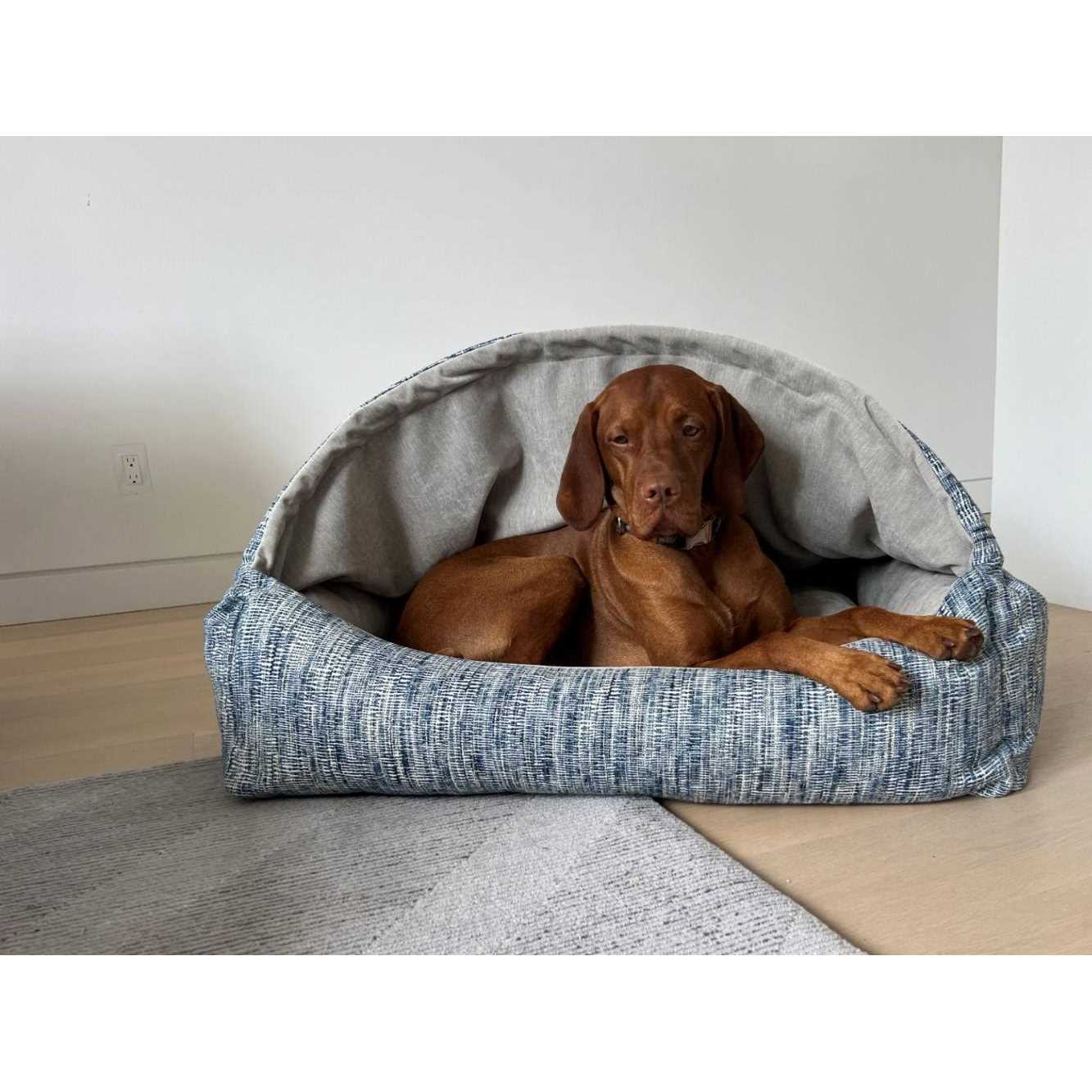Alternative view of Bowsers Canopy Dog Bed