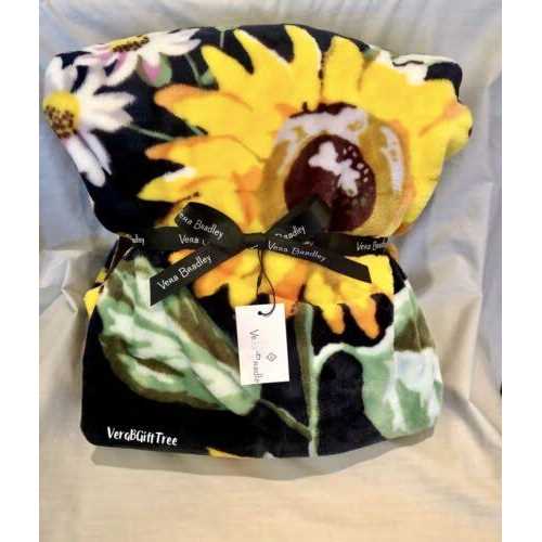 Alternative view of Vera Bradley Pet Bed