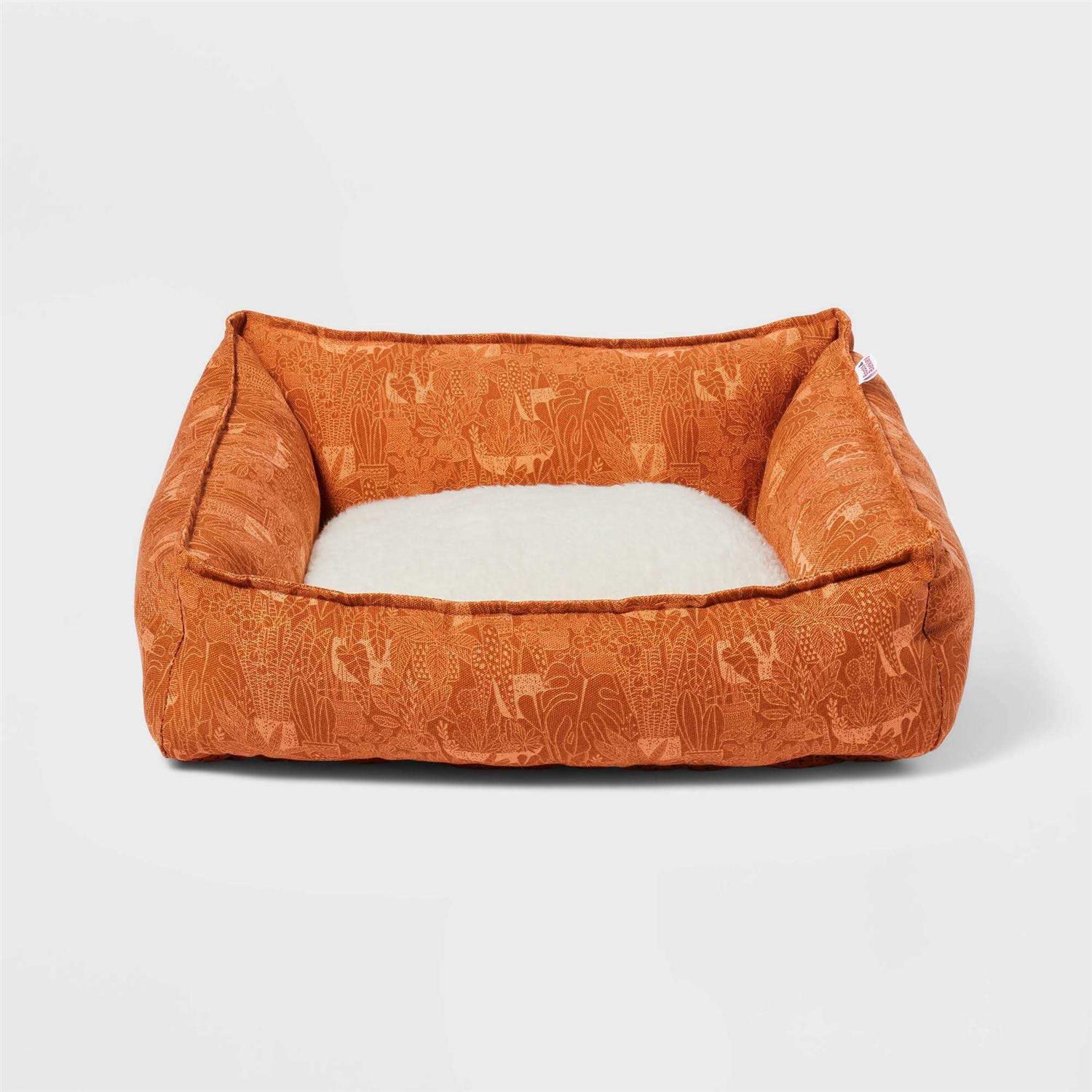 Boots & Barkley Cuddler Dog Bed