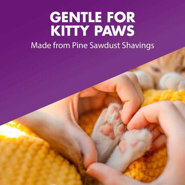 Alternative view of Feline Pine Clumping Cat Litter