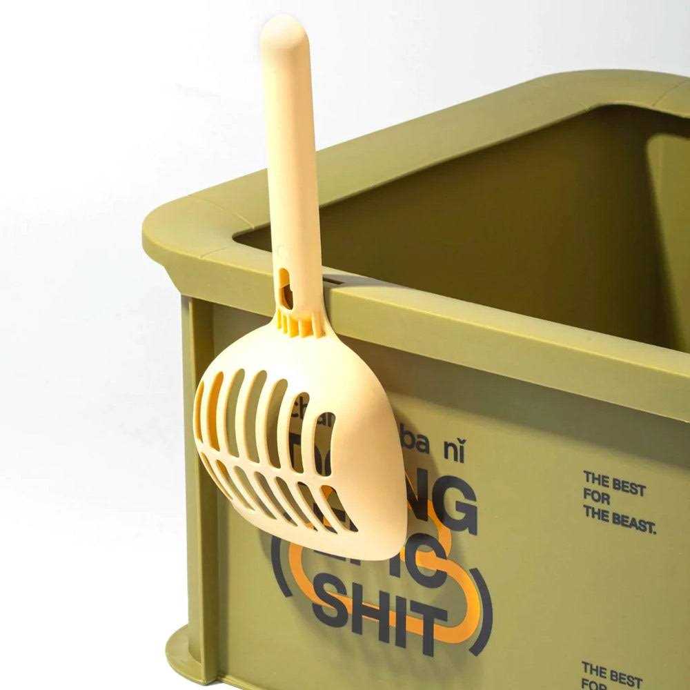 Alternative view of Furrytail Camp Open Rimmed XL Cat Litter Box With Scoop