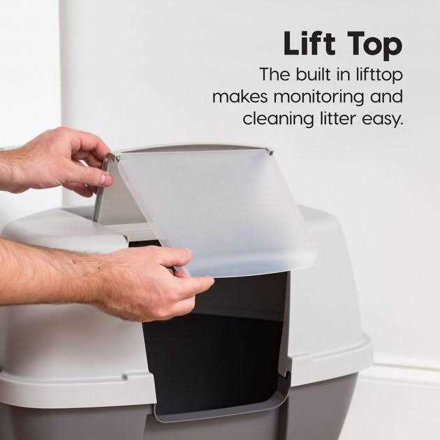 Alternative view of IRIS USA Hooded Cat Litter Box with Scoop