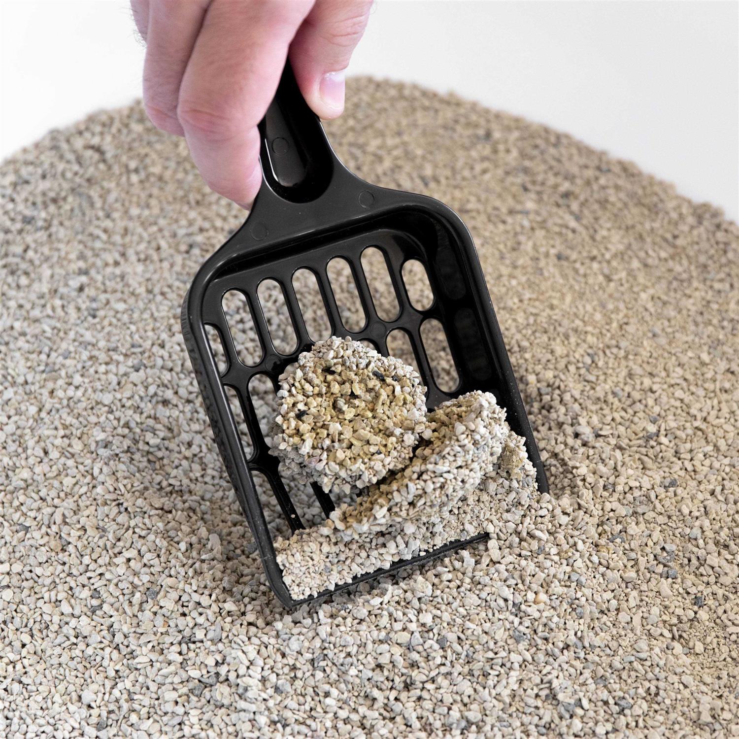 Alternative view of IRIS Large Shielded Litter Pan