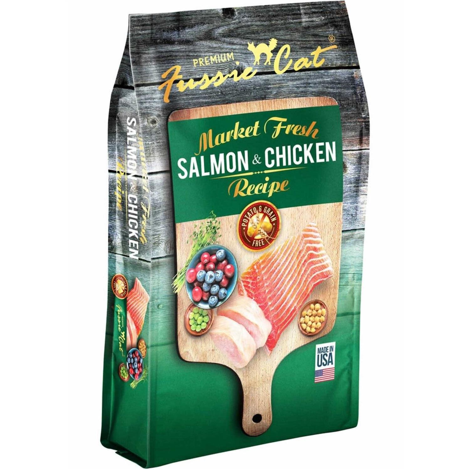 Alternative view of Fussie Cat Market Fresh Salmon Chicken Dry Cat Food